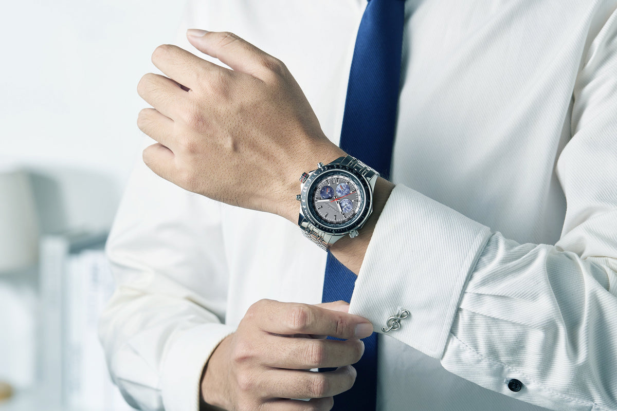 World Timer Mechanical Quartz Hybrid- Steel Matt Grey
